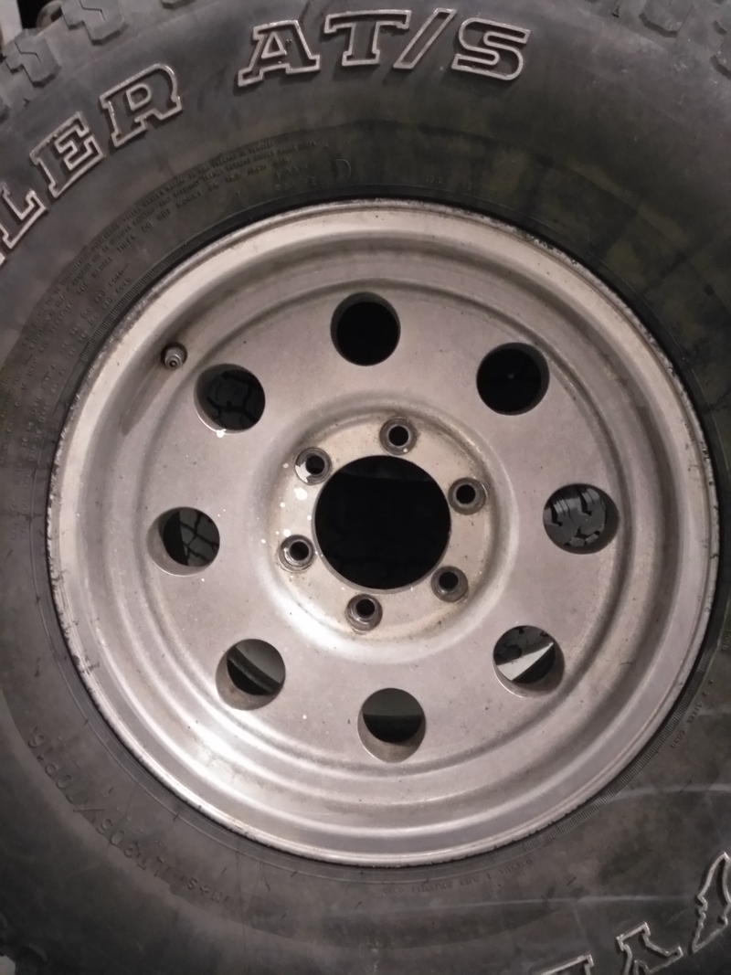 Illustration for article titled Shiny new wheels!